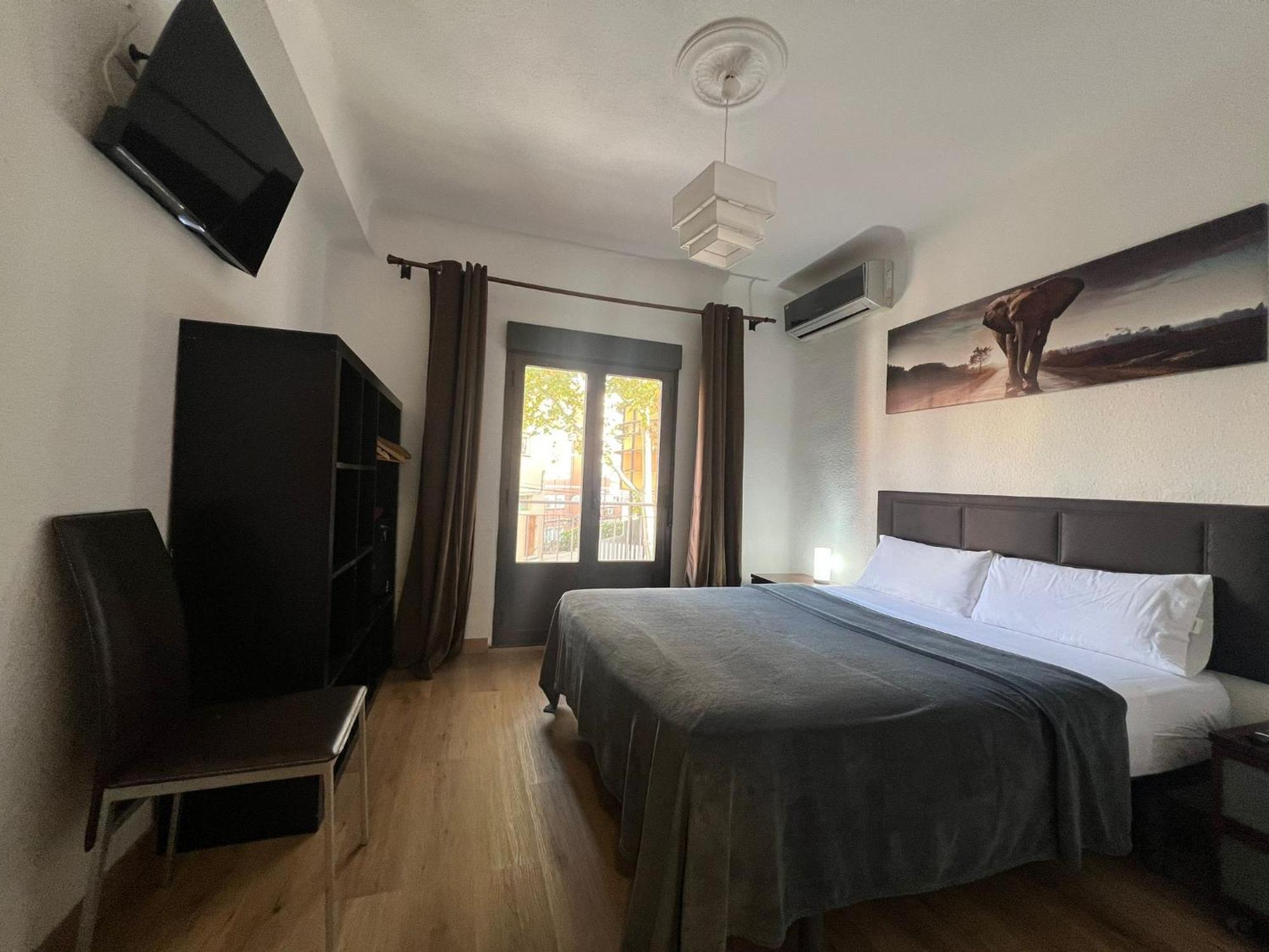 Hotel Hello Madrid Exterior foto